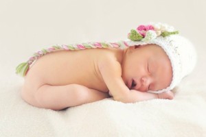 宝宝睡觉手冰凉是怎么回事宝宝睡觉手冰凉的护理